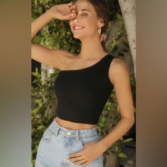 Black one shoulder tank crop top - Picture 1 of 5